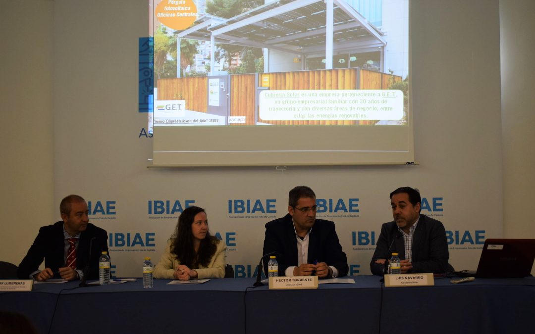 El empresariado de la Hoya de Castalla analiza el sector eléctrico para ser más competitivos y sostenibles