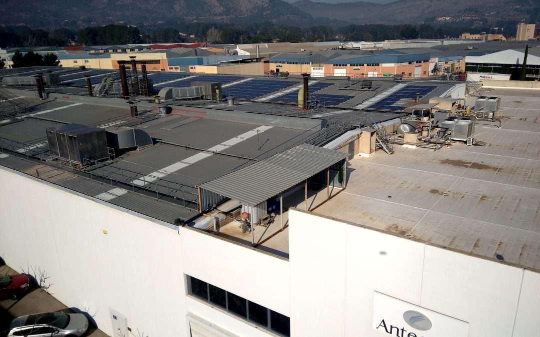 Instalación fotovoltaica Antecuir