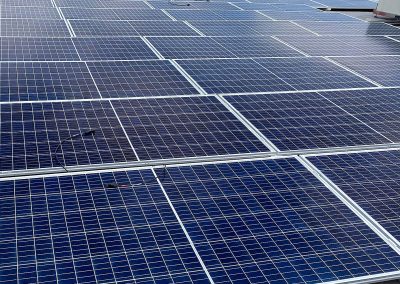 Instalación fotovoltaica en Elmóvil