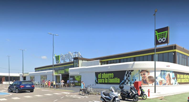 Instalación fotovoltaica Family Cash. Vinaròs