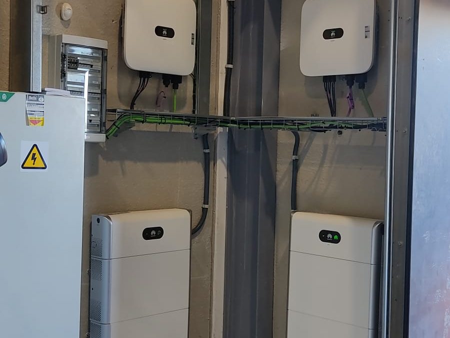 Proyecto con baterías en el Edificio Sostenible de Alicante