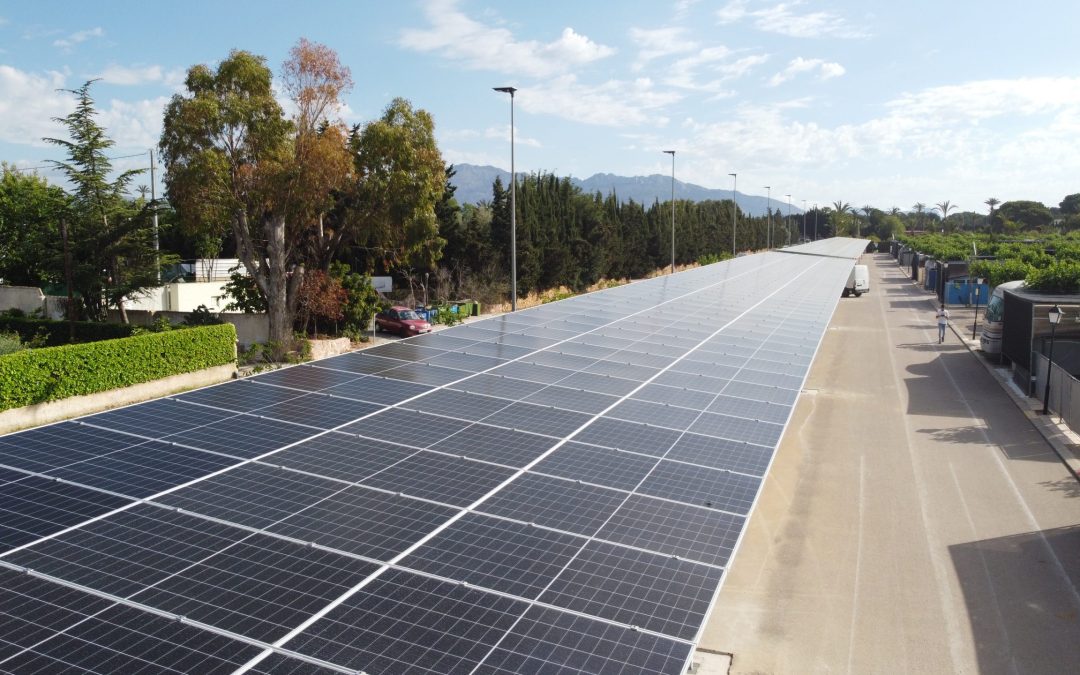 Fotovoltaica y baterías, ahorro sostenible ante las olas de calor