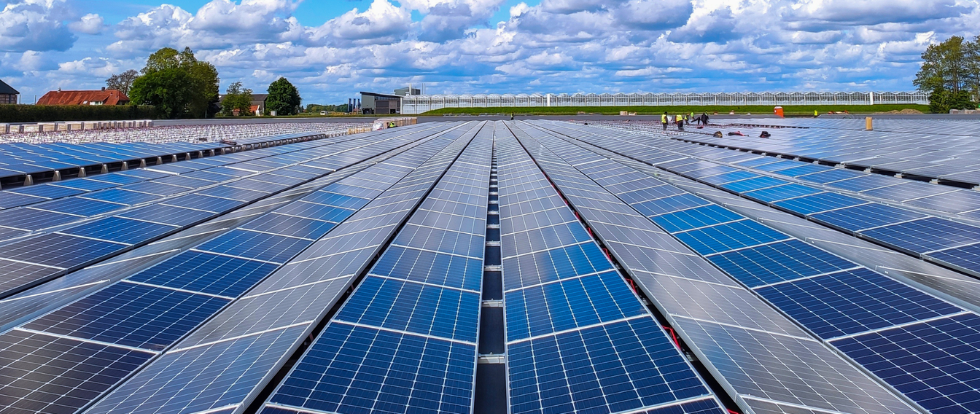 Cómo llevar tu coste eléctrico industrial de 17 c€/kWh a 6-7 c€/kWh: el camino hacia la competitividad energética